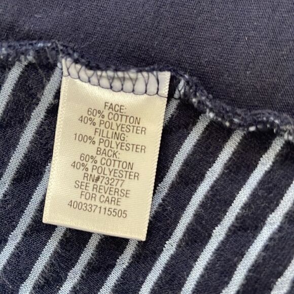 Croft and Barrow 3/4 zip sweatshirt jacket. Size PL. hand warmer pockets. - Picture 5 of 6